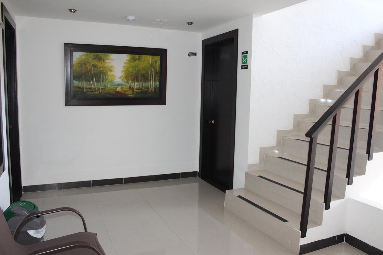 Hotel Cosmopolitan Bogota Ngoại thất bức ảnh