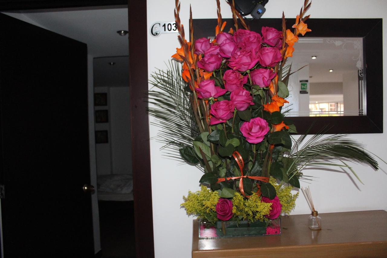 Hotel Cosmopolitan Bogota Ngoại thất bức ảnh